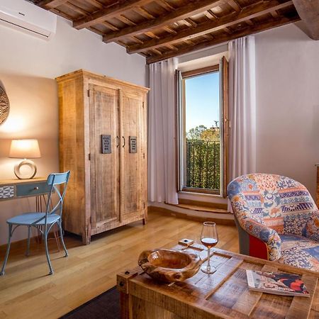 Mytale Apartment Luxury Navona Roma Exterior foto